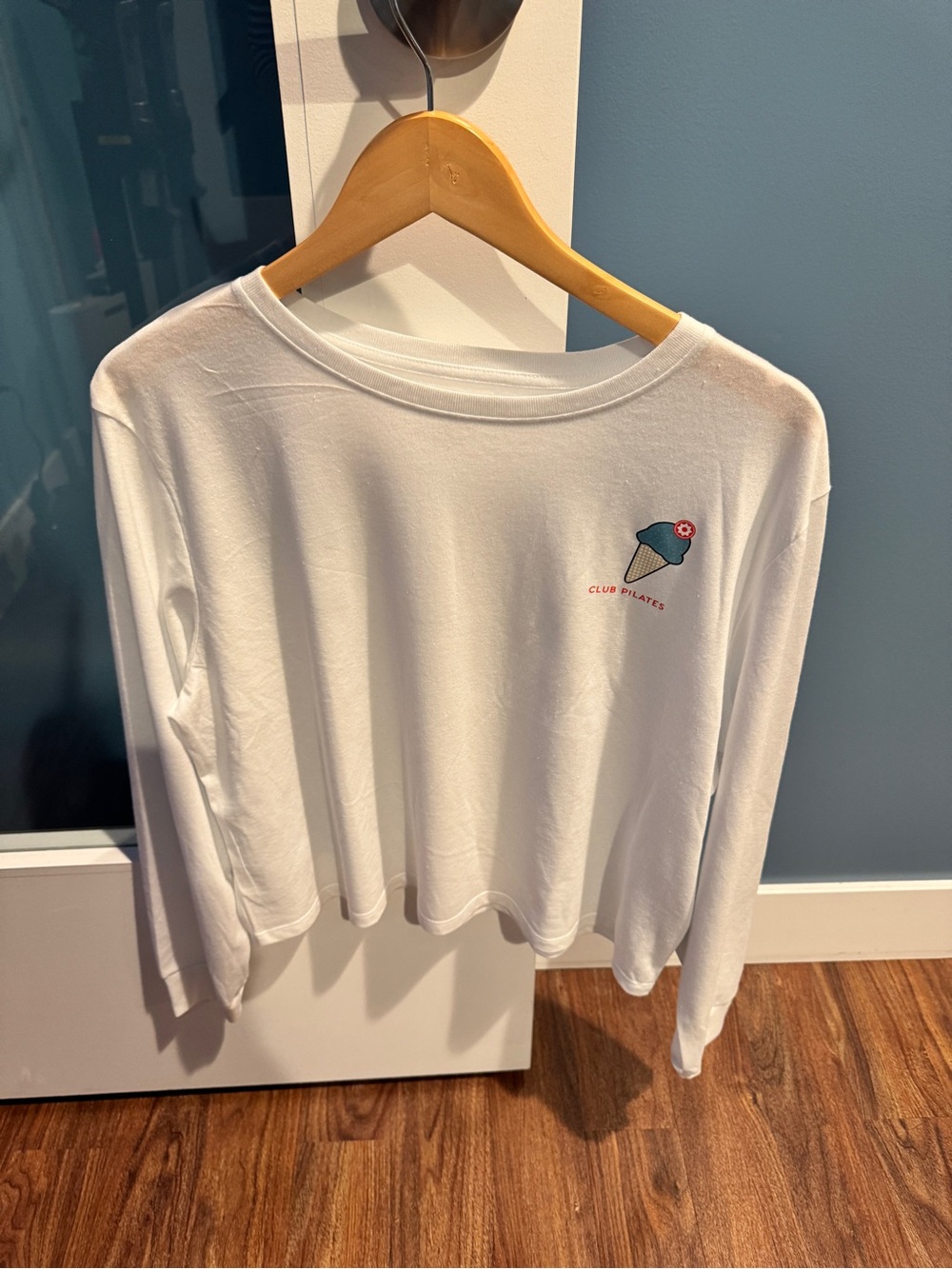 Club Pilates Women's Summer White Long Sleeve Tee